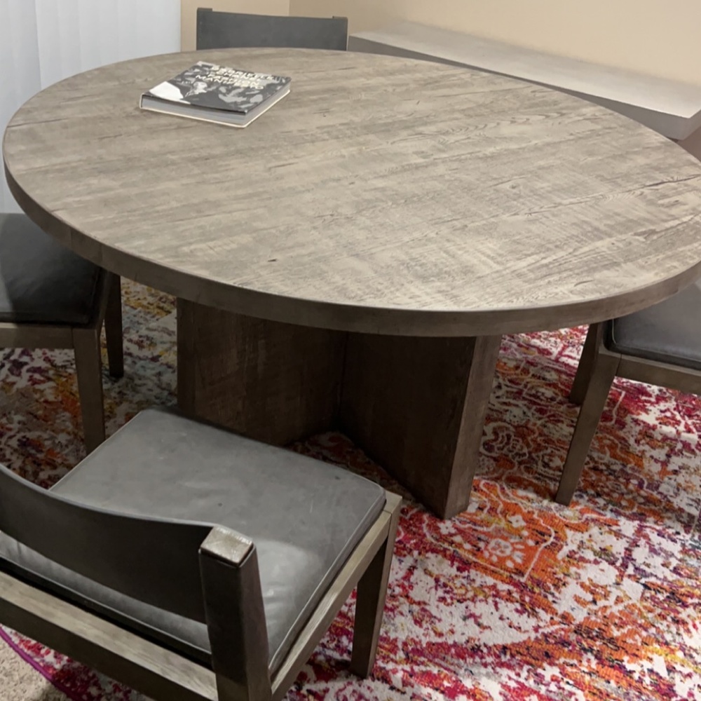 Dinning table set from RH - Picture 4 of 4